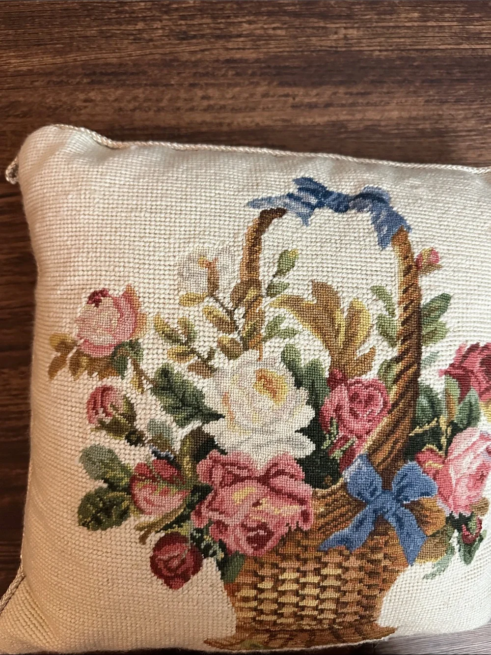 VTG Needlepoint Wool Floral Basket cottagecore Pillow Cream Pink 80’s